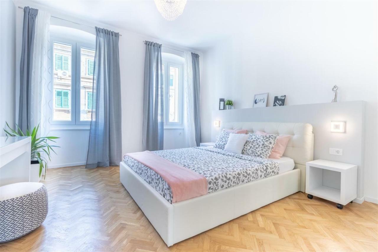 Apartment Alba 里耶卡 外观 照片